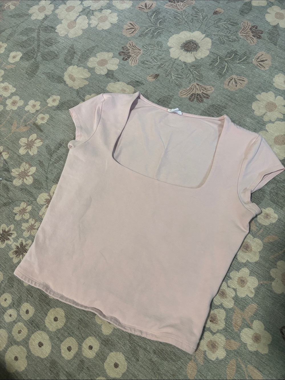 Garage Scoop Neck Short Sleeve Top in Light Pink